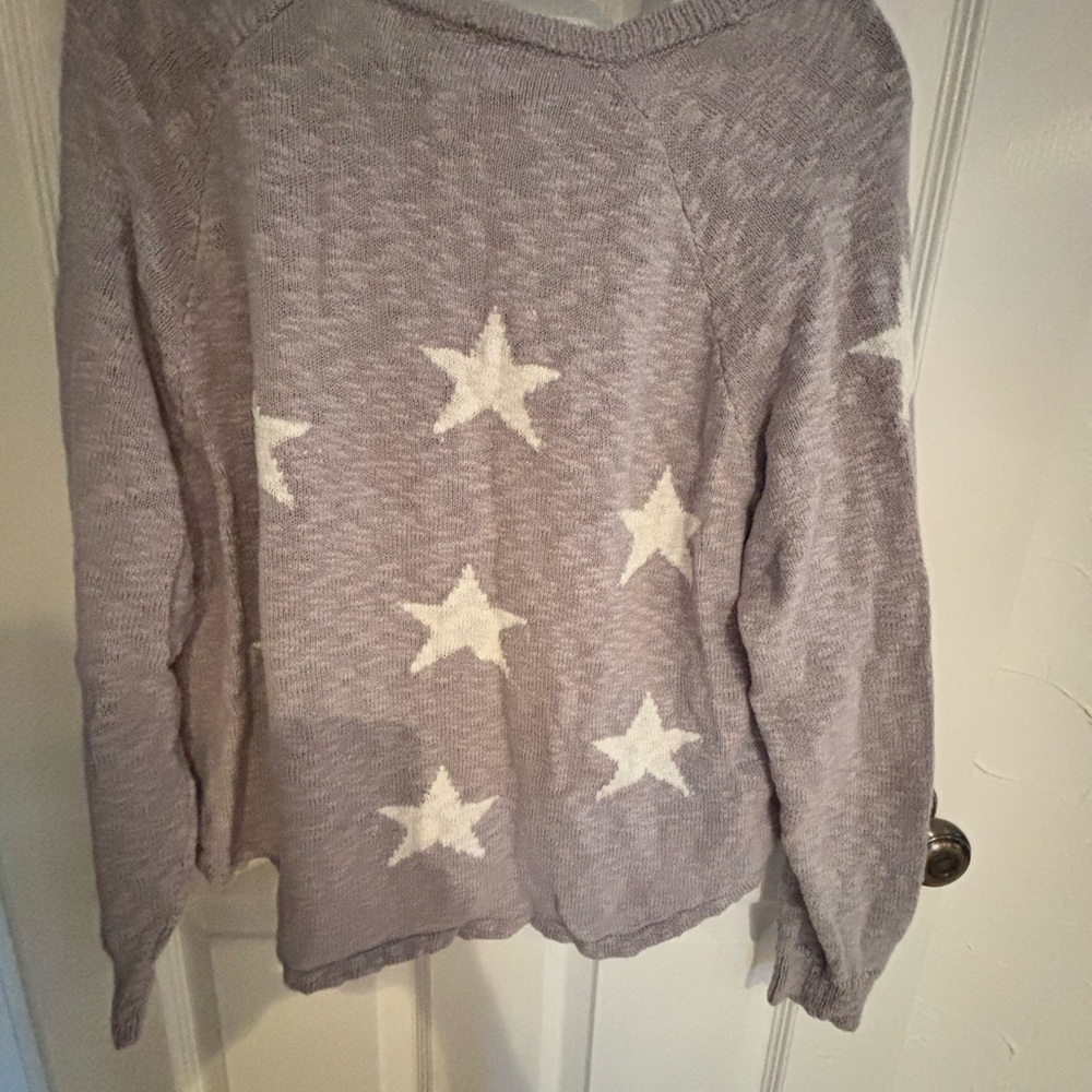 Gray Star Pattern Women's Sweater - image 1
